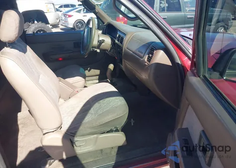 1999 Toyota Tacoma Prerunner V6 from USA, damaged, VIN 4TASN92N0X2573067